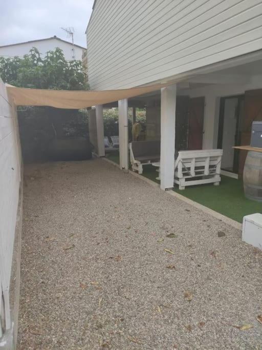 Joli T2 Bas De Chalet Plage De Груисан Екстериор снимка